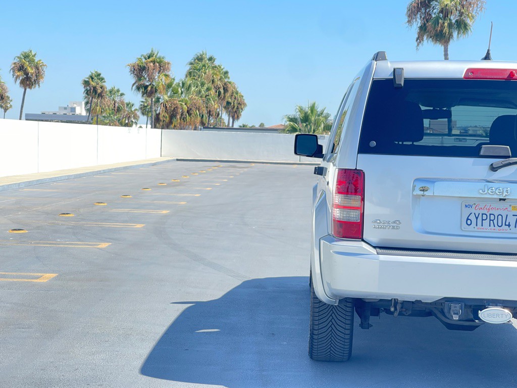 2012 Jeep Liberty Image 42