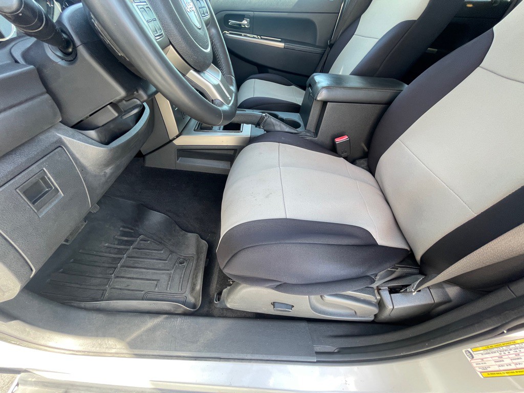2012 Jeep Liberty Image 48