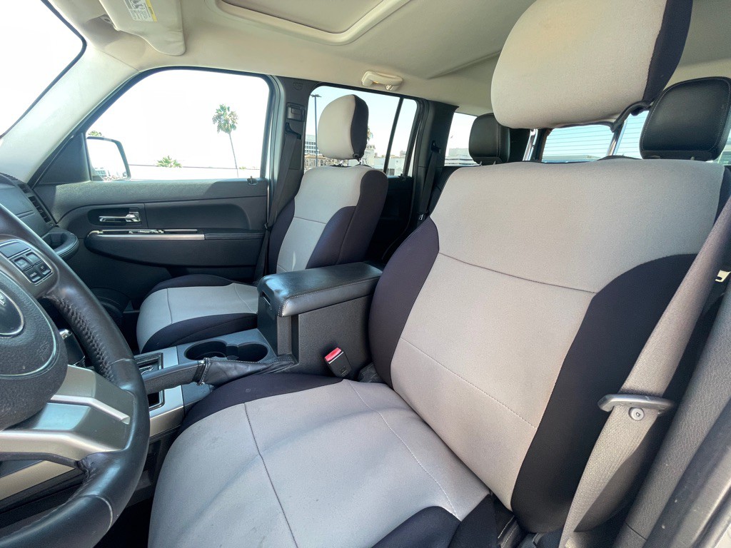 2012 Jeep Liberty Image 55