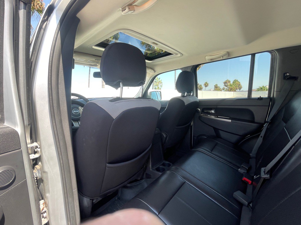 2012 Jeep Liberty Image 67