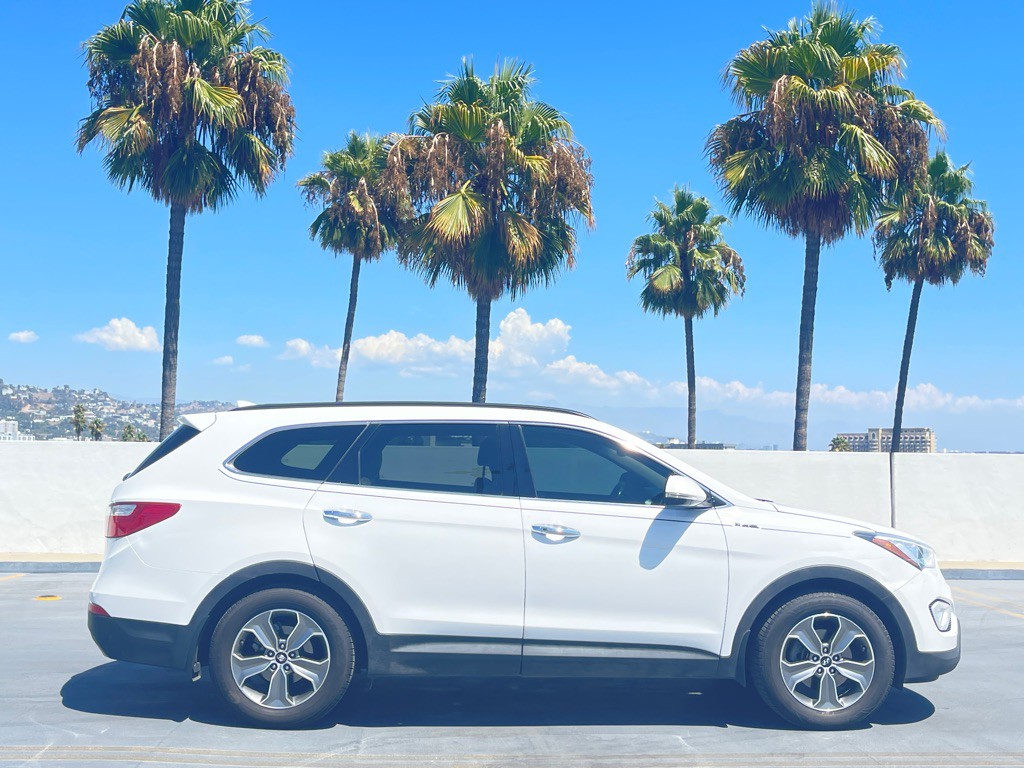 2014 Hyundai Santa Fe Image 3