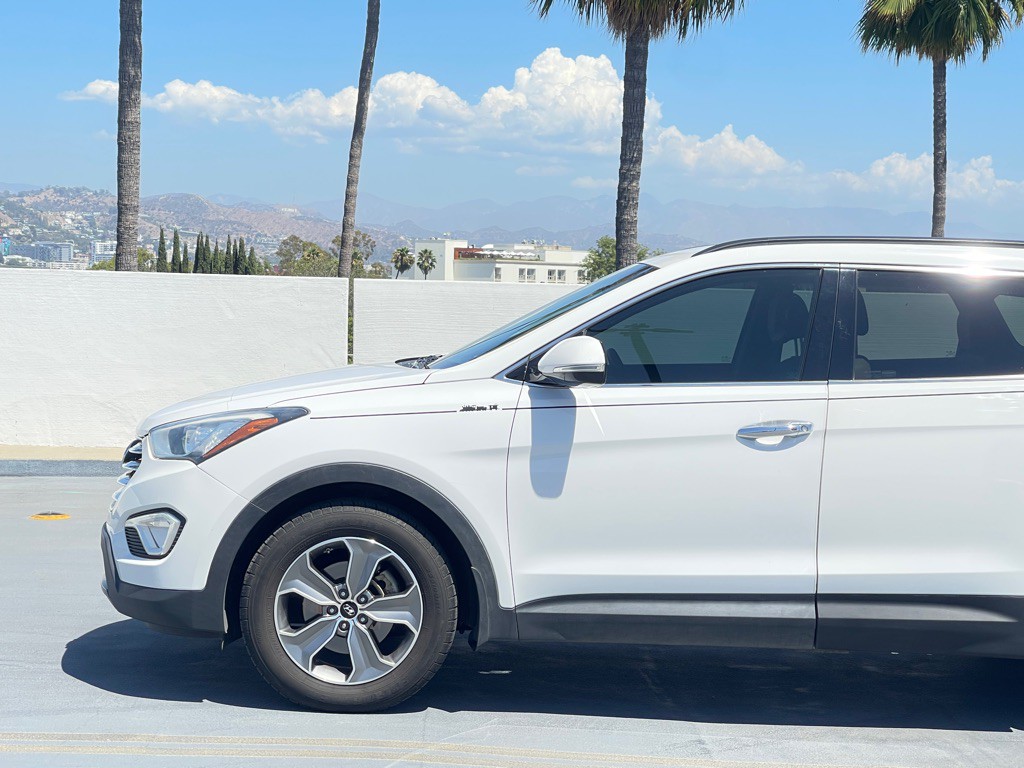 2014 Hyundai Santa Fe Image 7