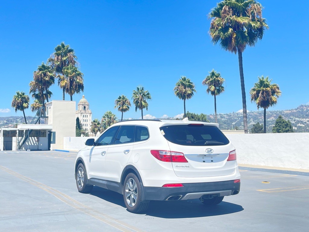 2014 Hyundai Santa Fe Image 10