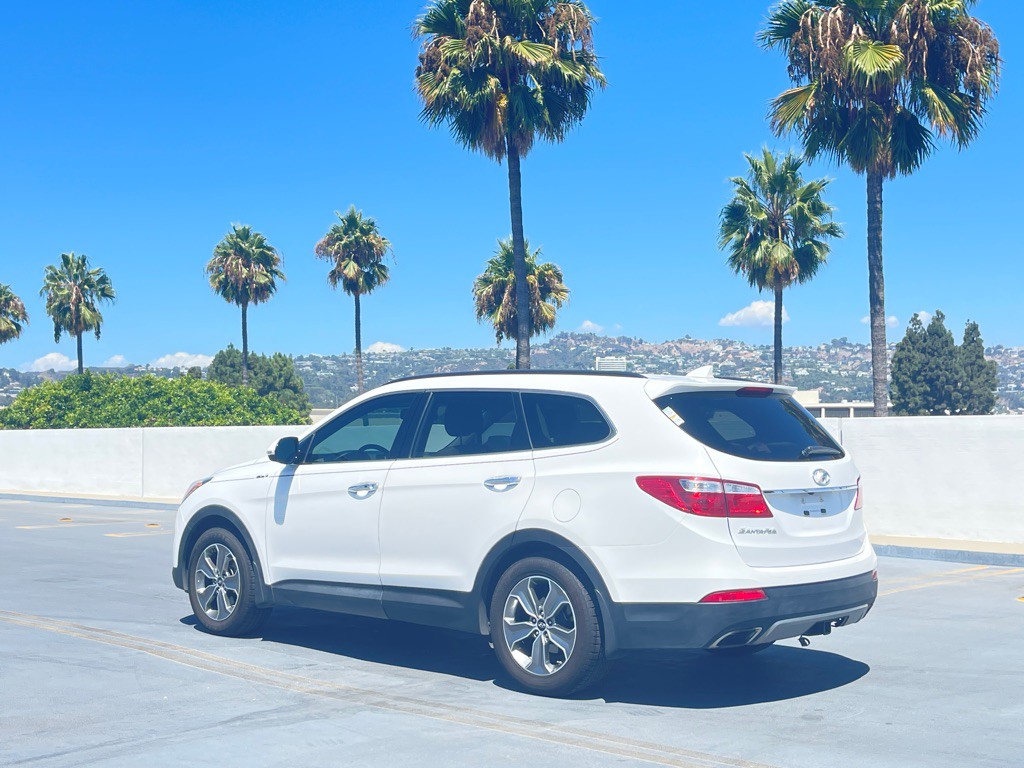 2014 Hyundai Santa Fe Image 12