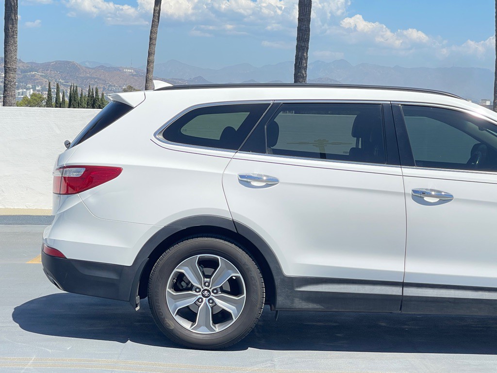 2014 Hyundai Santa Fe Image 29