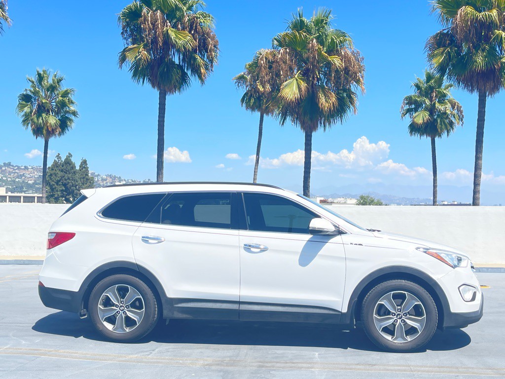2014 Hyundai Santa Fe Image 38