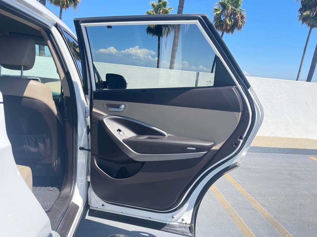 2014 Hyundai Santa Fe Image 50
