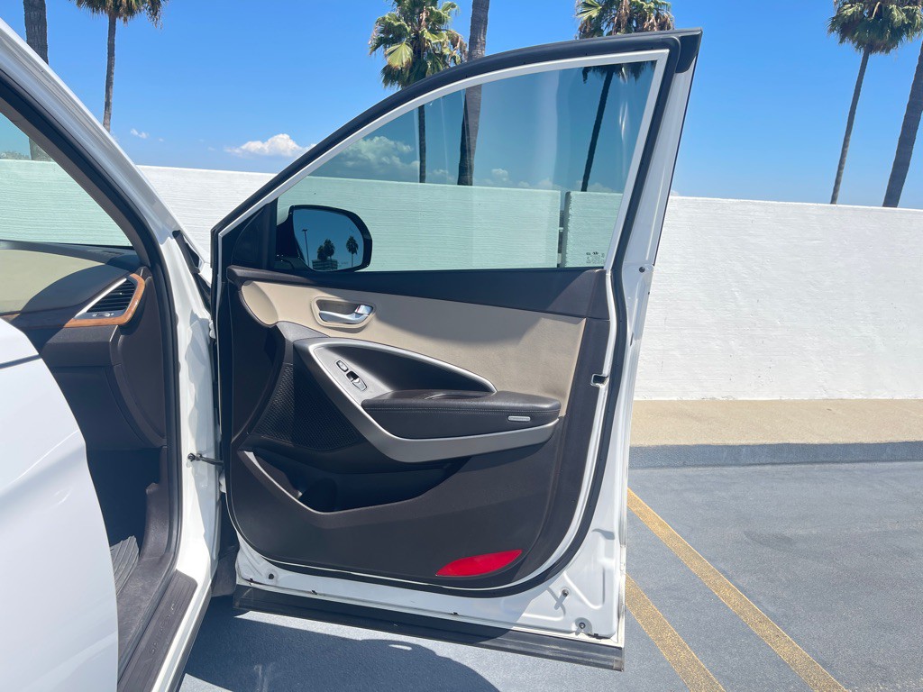 2014 Hyundai Santa Fe Image 51