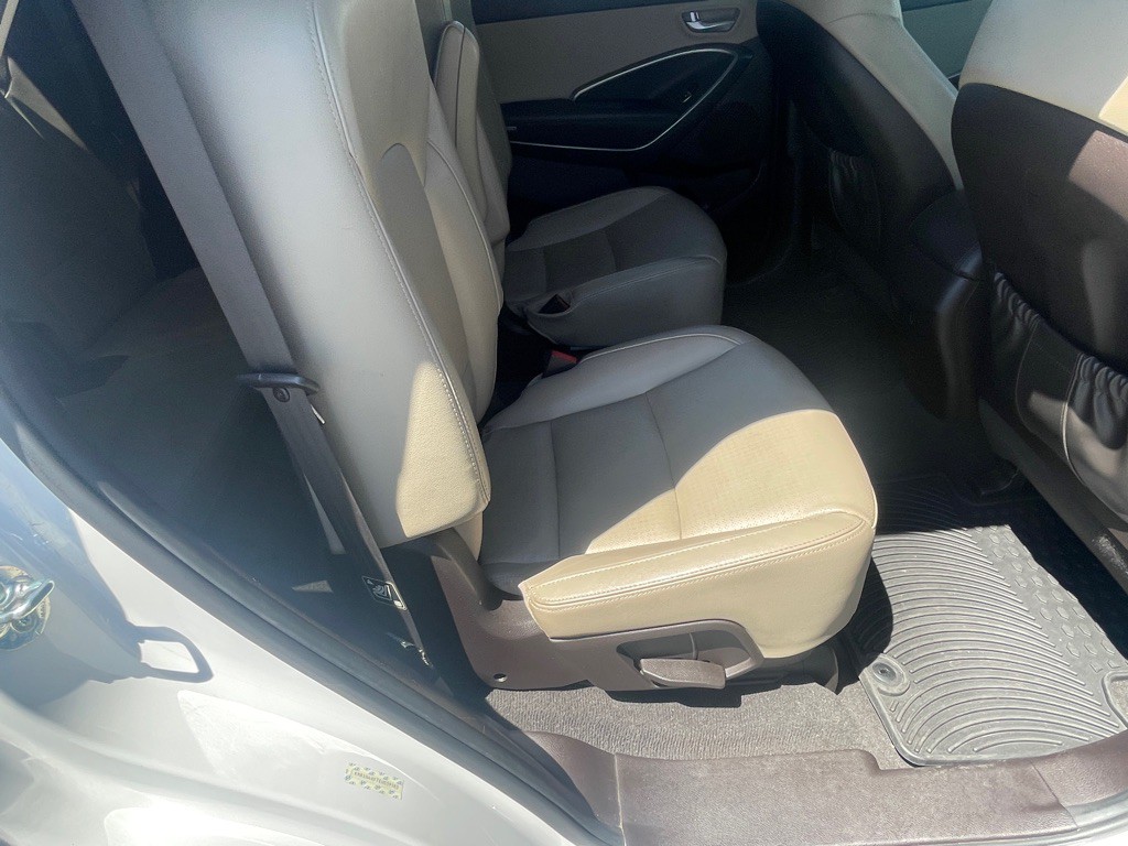 2014 Hyundai Santa Fe Image 80