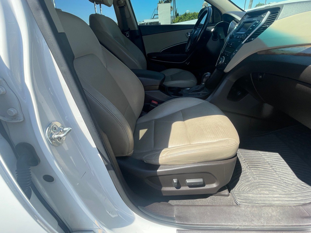 2014 Hyundai Santa Fe Image 95