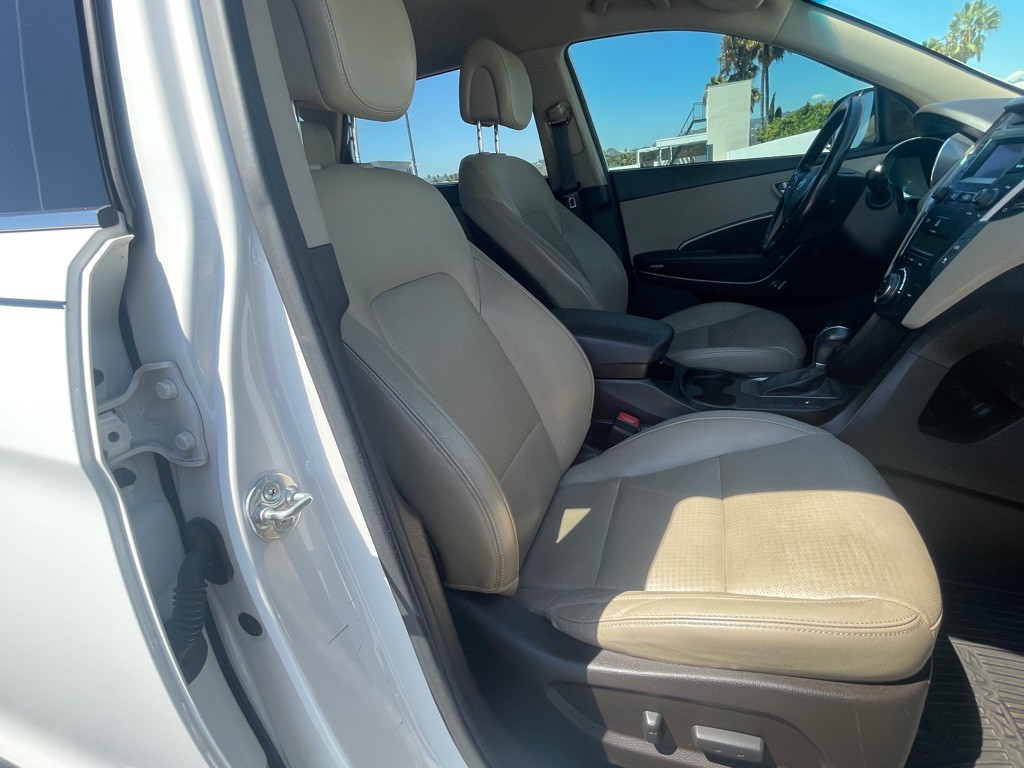 2014 Hyundai Santa Fe Image 96