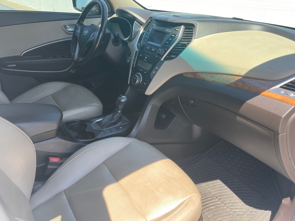 2014 Hyundai Santa Fe Image 99