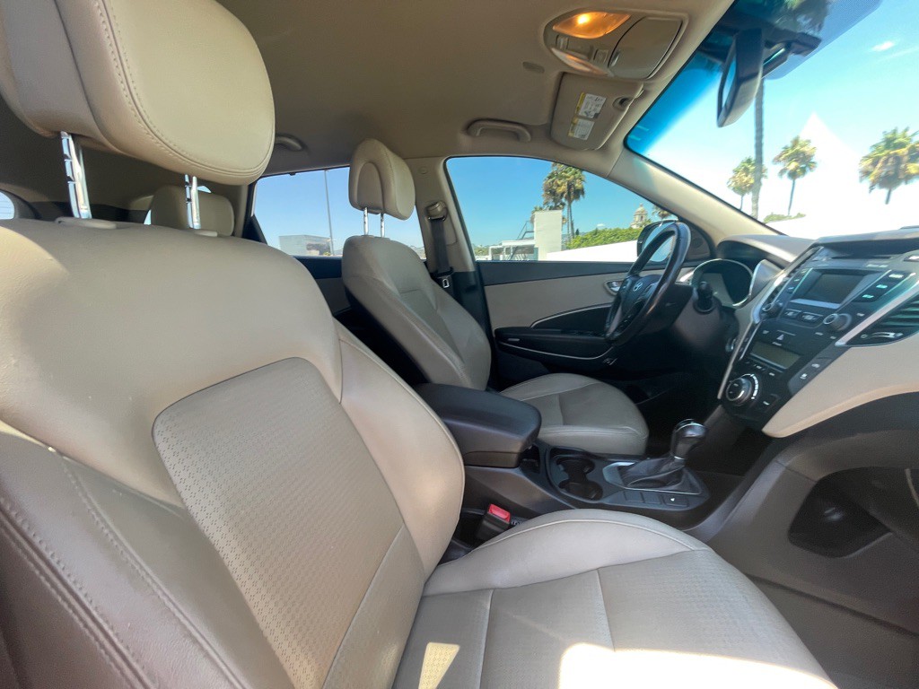 2014 Hyundai Santa Fe Image 106