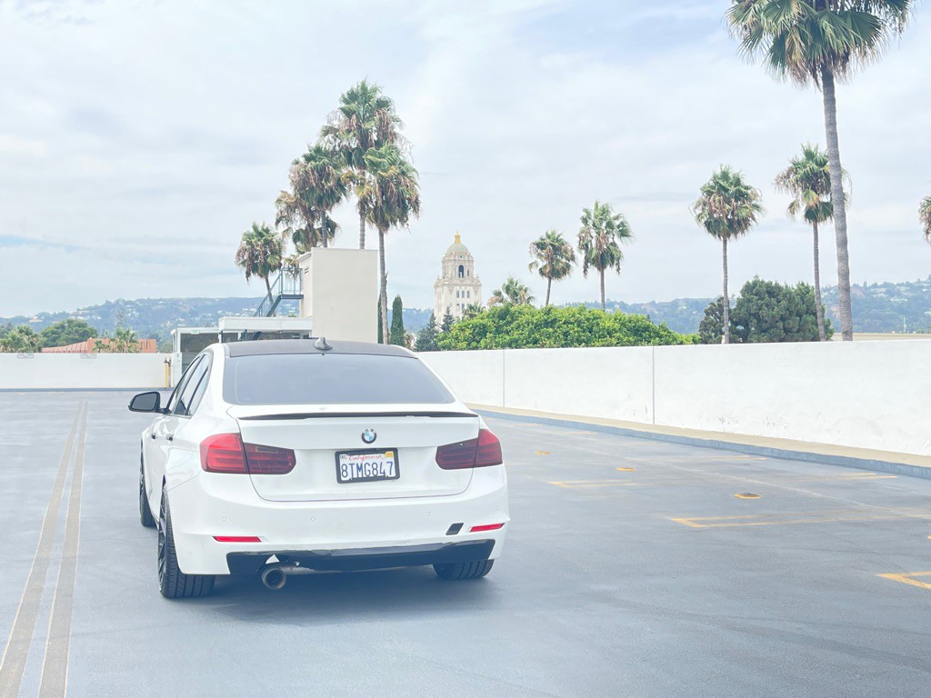 2014 BMW 3 Series Image 8