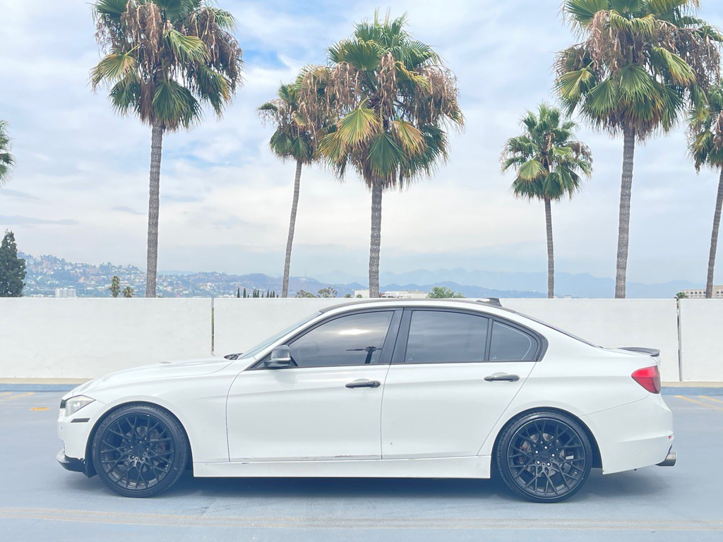 2014 BMW 3 Series Image 15
