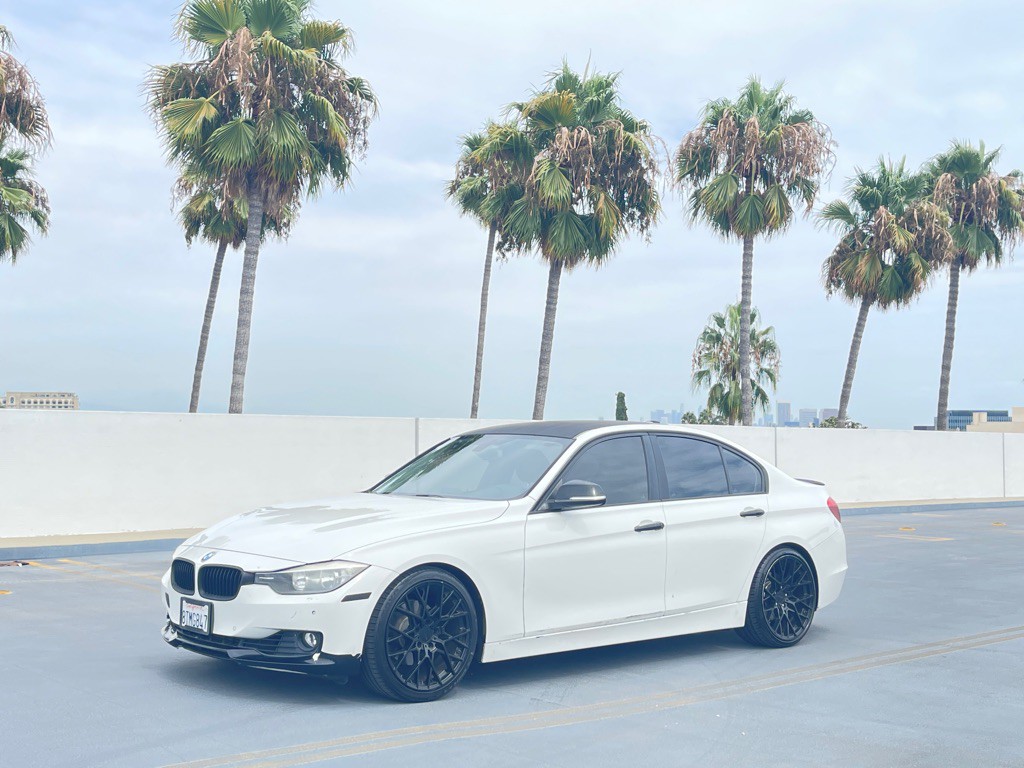 2014 BMW 3 Series Image 19