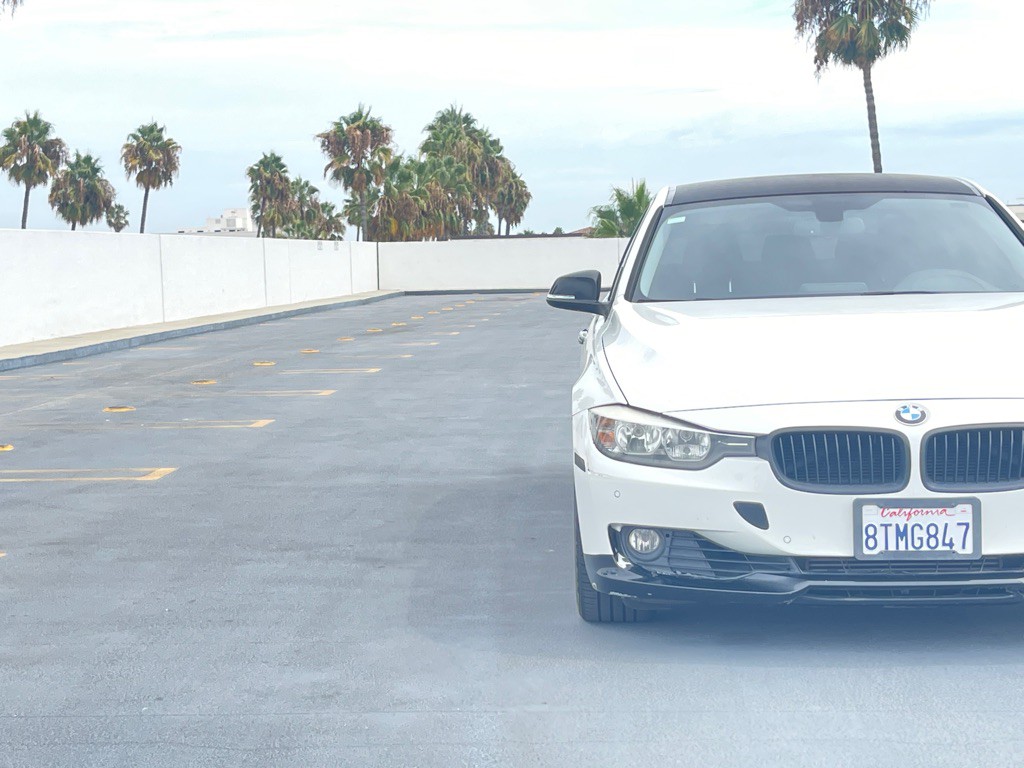 2014 BMW 3 Series Image 23