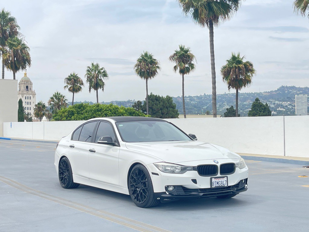 2014 BMW 3 Series Image 31