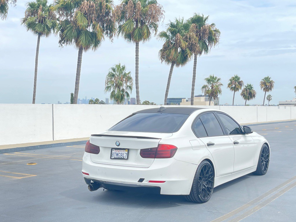 2014 BMW 3 Series Image 41