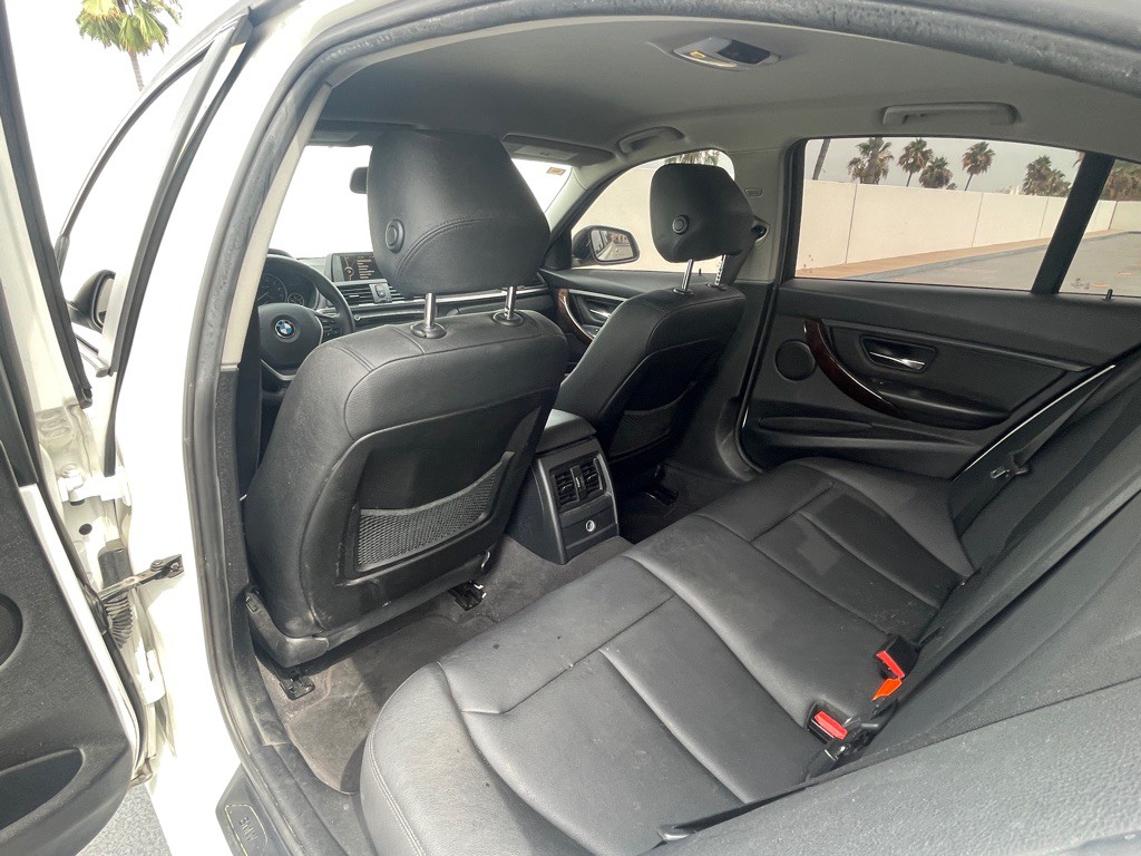 2014 BMW 3 Series Image 68
