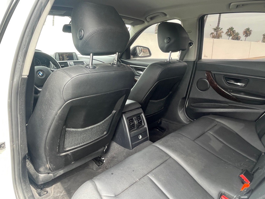 2014 BMW 3 Series Image 70
