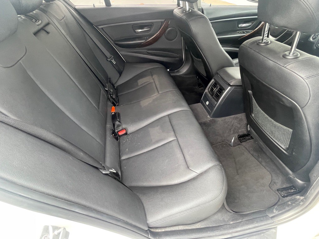 2014 BMW 3 Series Image 75