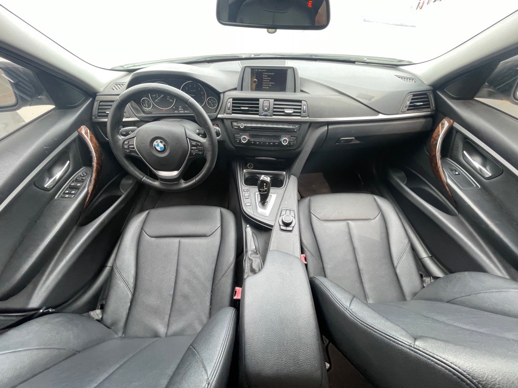 2014 BMW 3 Series Image 97