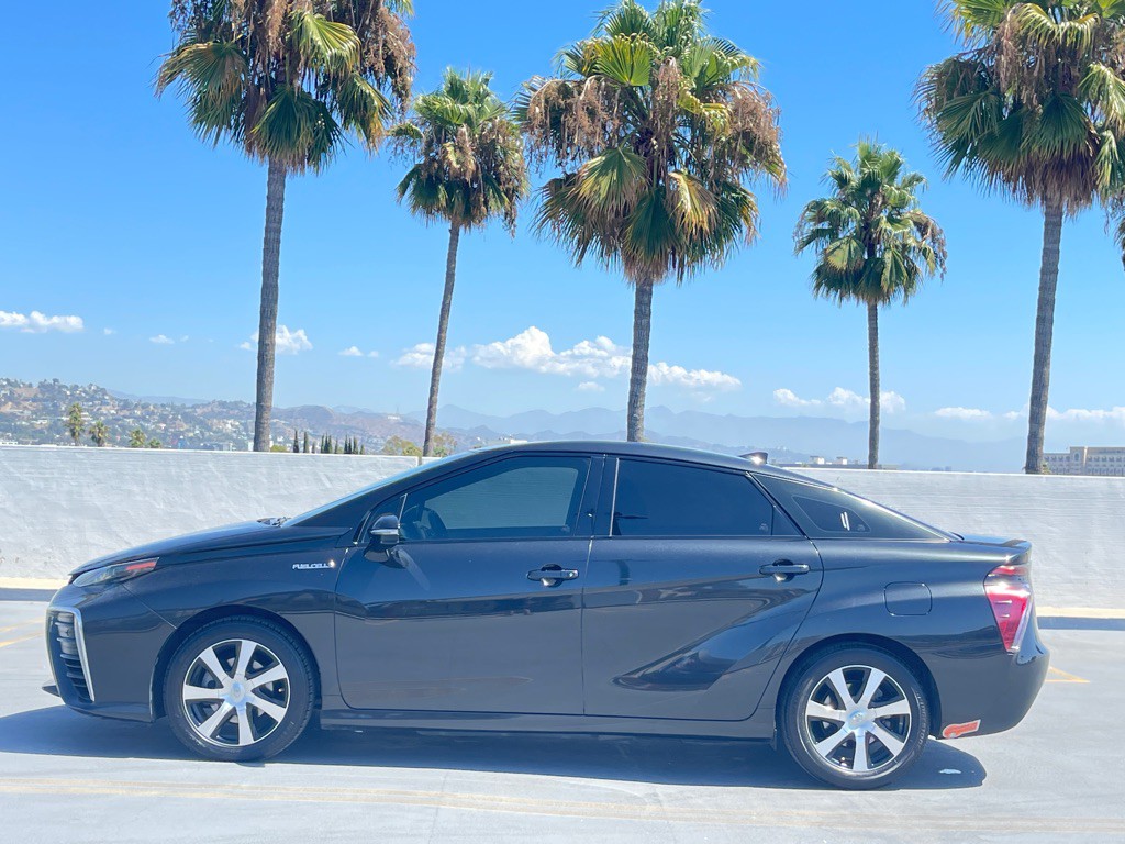 2018 Toyota Mirai Image 6