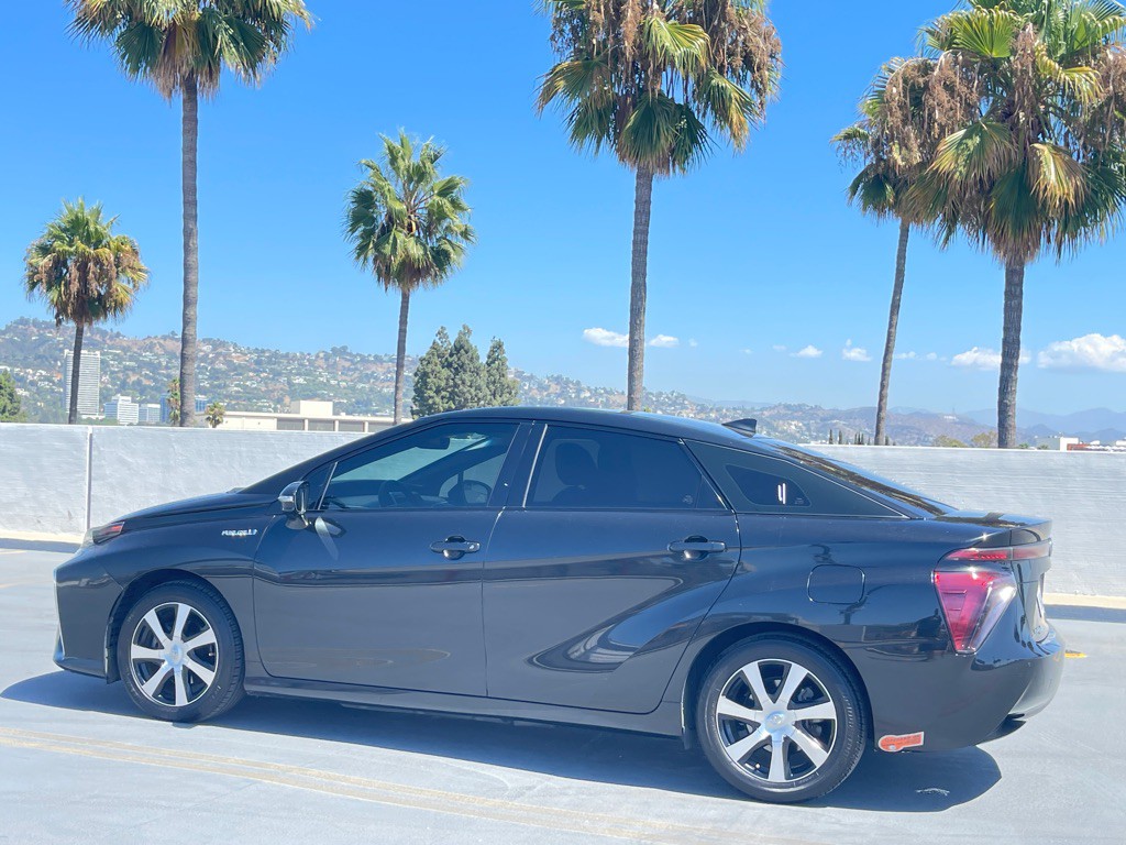 2018 Toyota Mirai Image 18