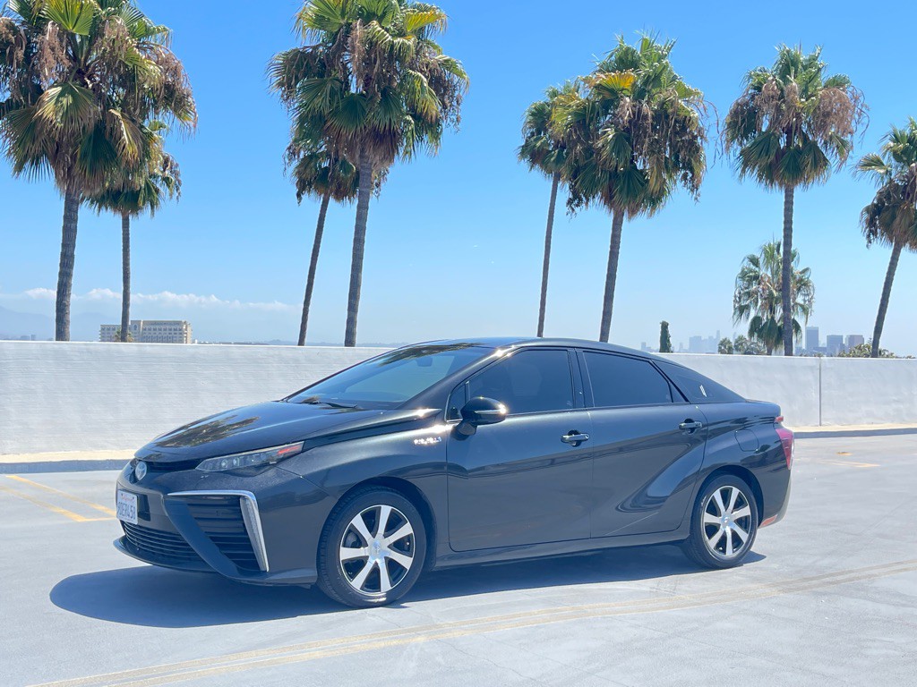 2018 Toyota Mirai Image 21