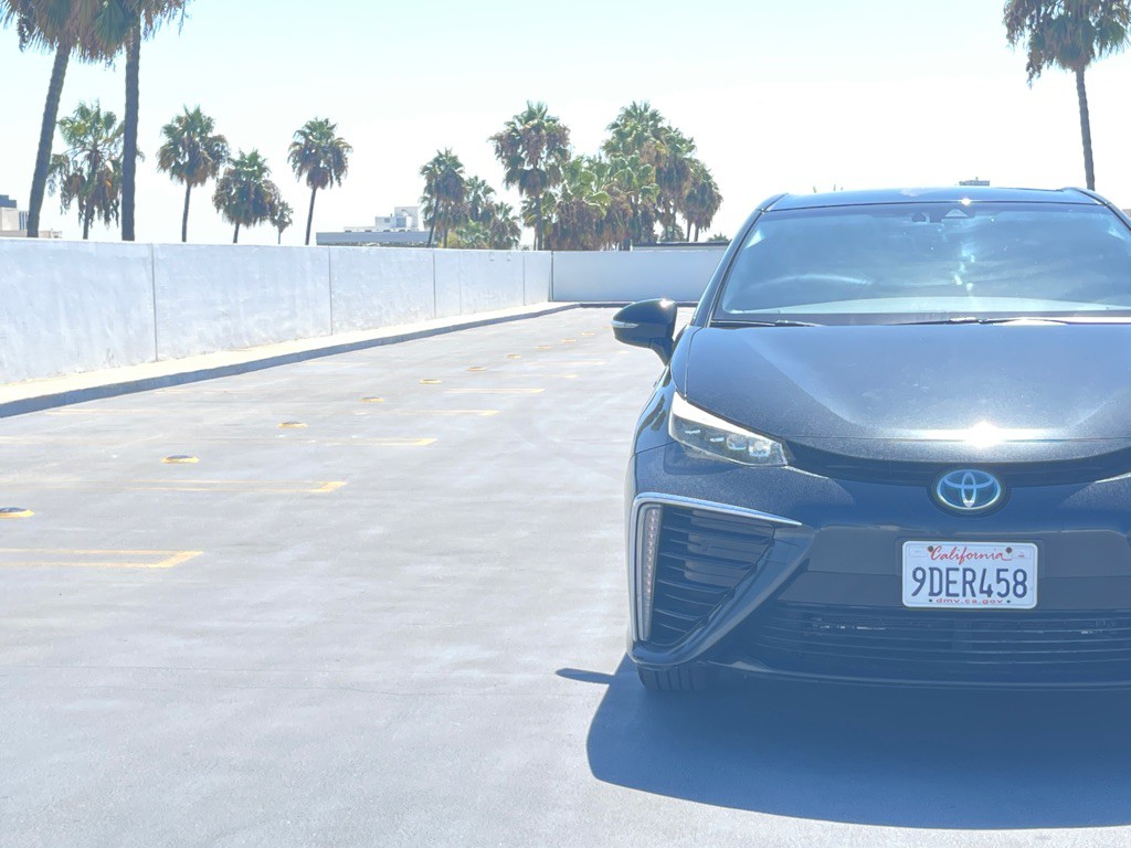 2018 Toyota Mirai Image 25