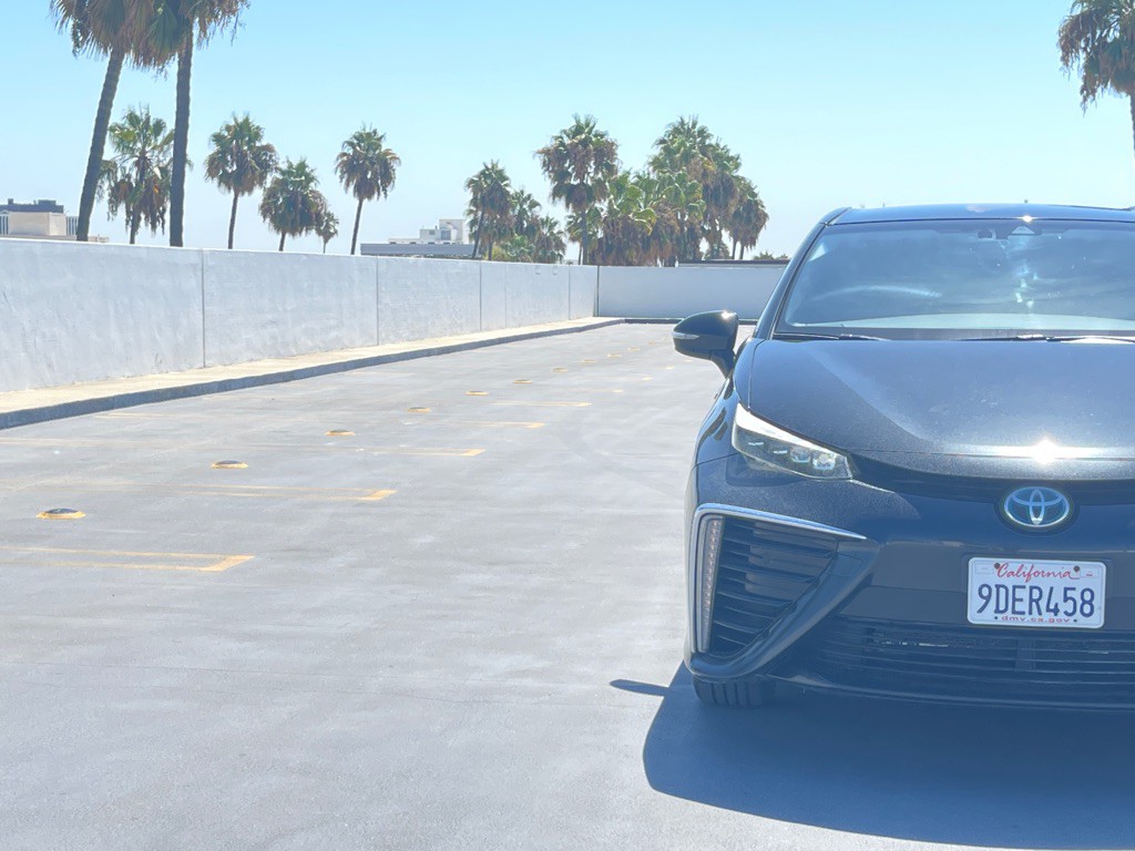 2018 Toyota Mirai Image 26