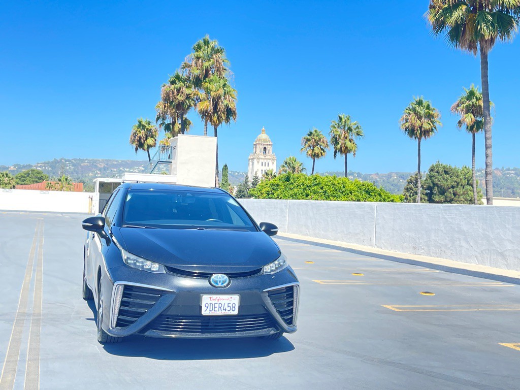 2018 Toyota Mirai Image 33