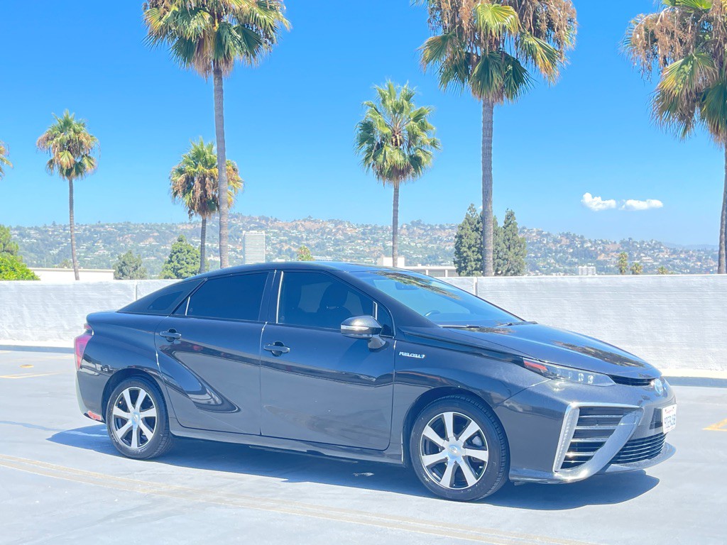 2018 Toyota Mirai Image 37