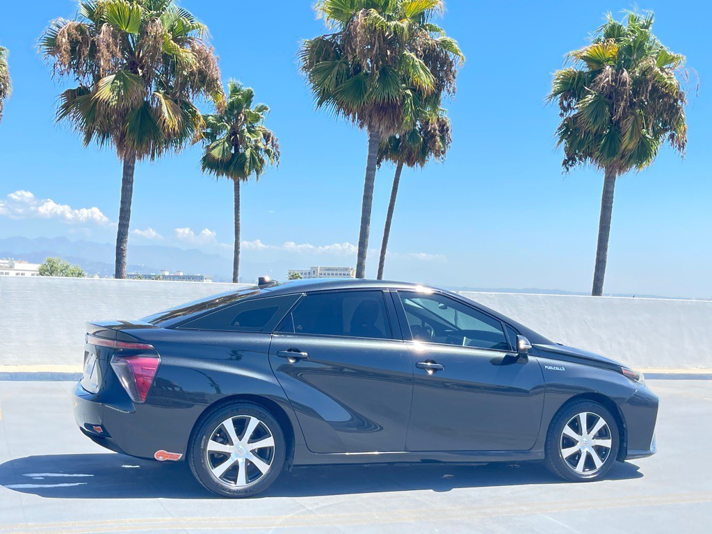 2018 Toyota Mirai Image 41