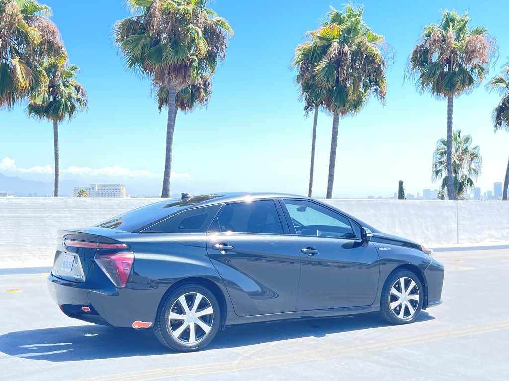 2018 Toyota Mirai Image 42