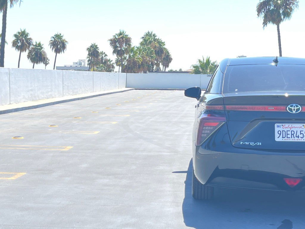 2018 Toyota Mirai Image 48