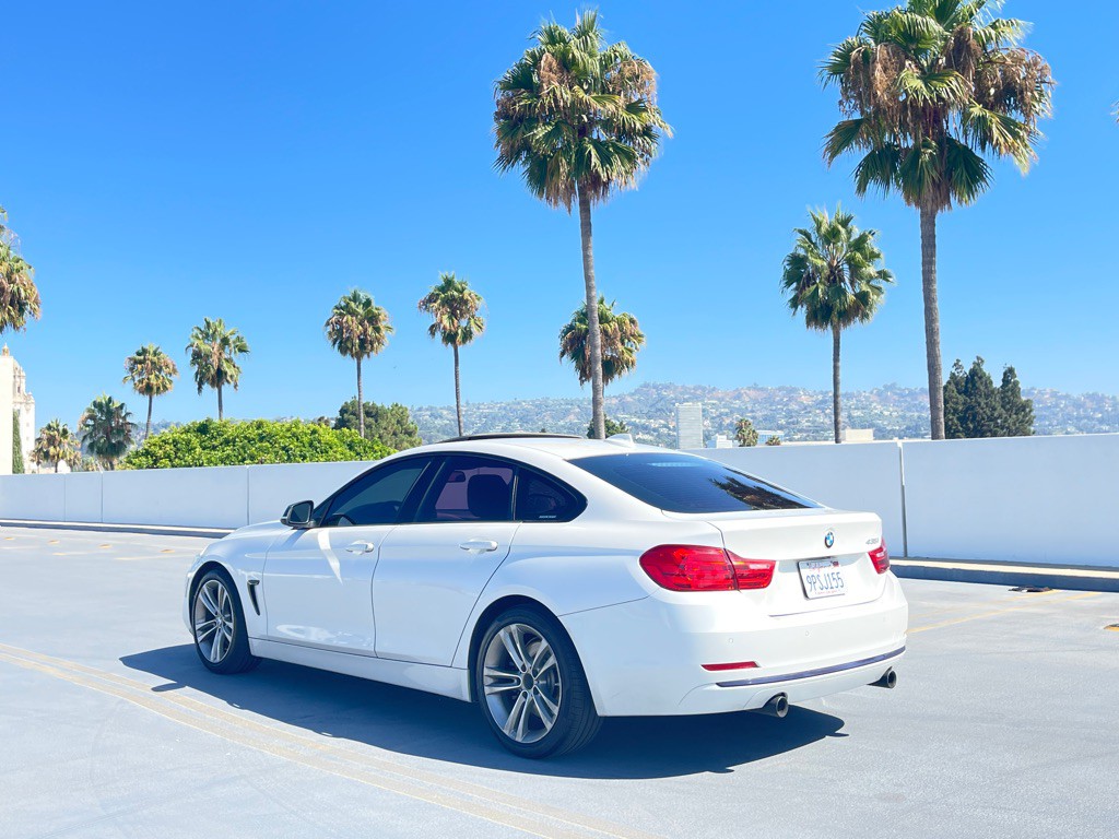 2015 BMW 4 Series Image 2