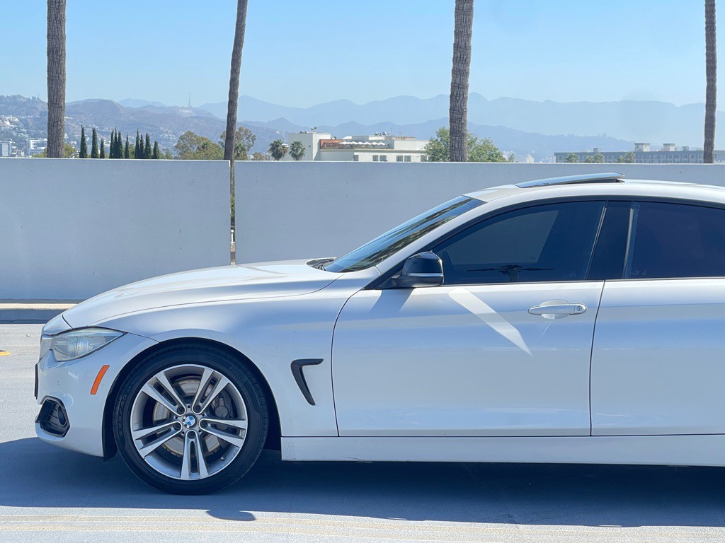 2015 BMW 4 Series Image 12