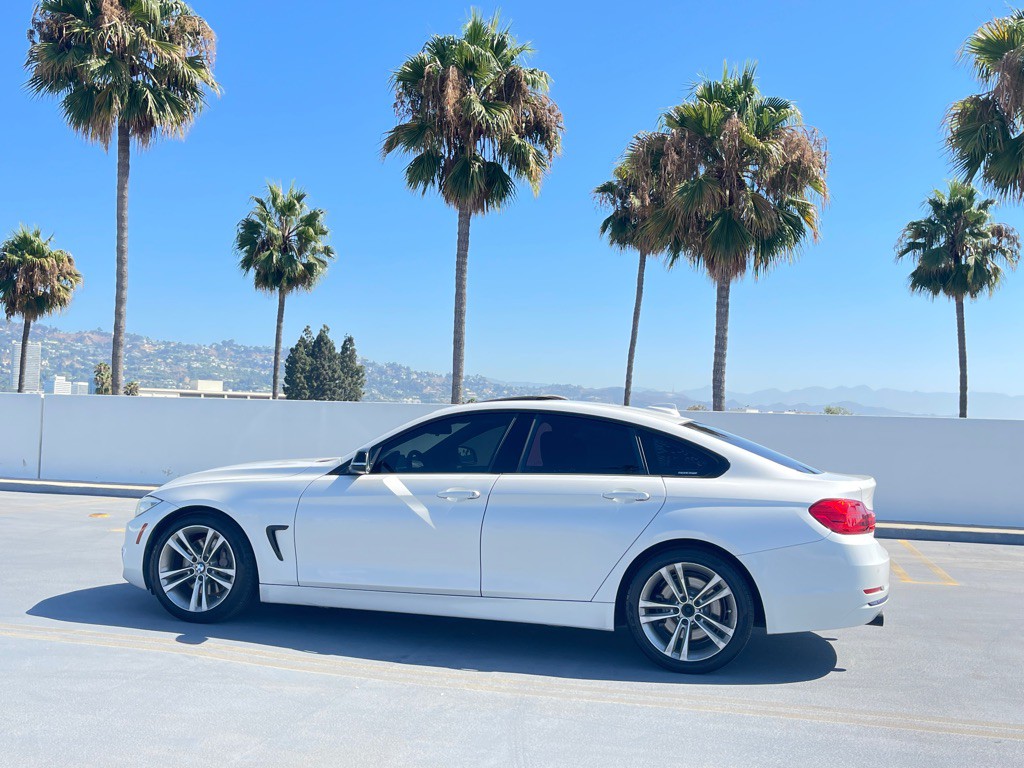 2015 BMW 4 Series Image 16