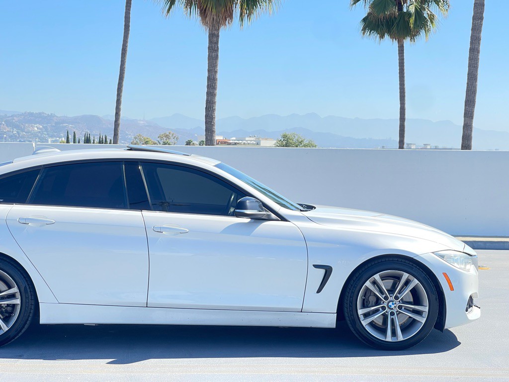 2015 BMW 4 Series Image 29