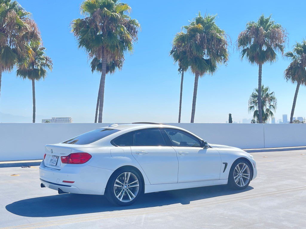 2015 BMW 4 Series Image 40