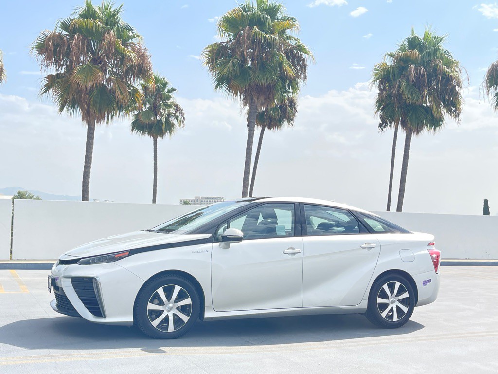 2019 Toyota Mirai Image 15