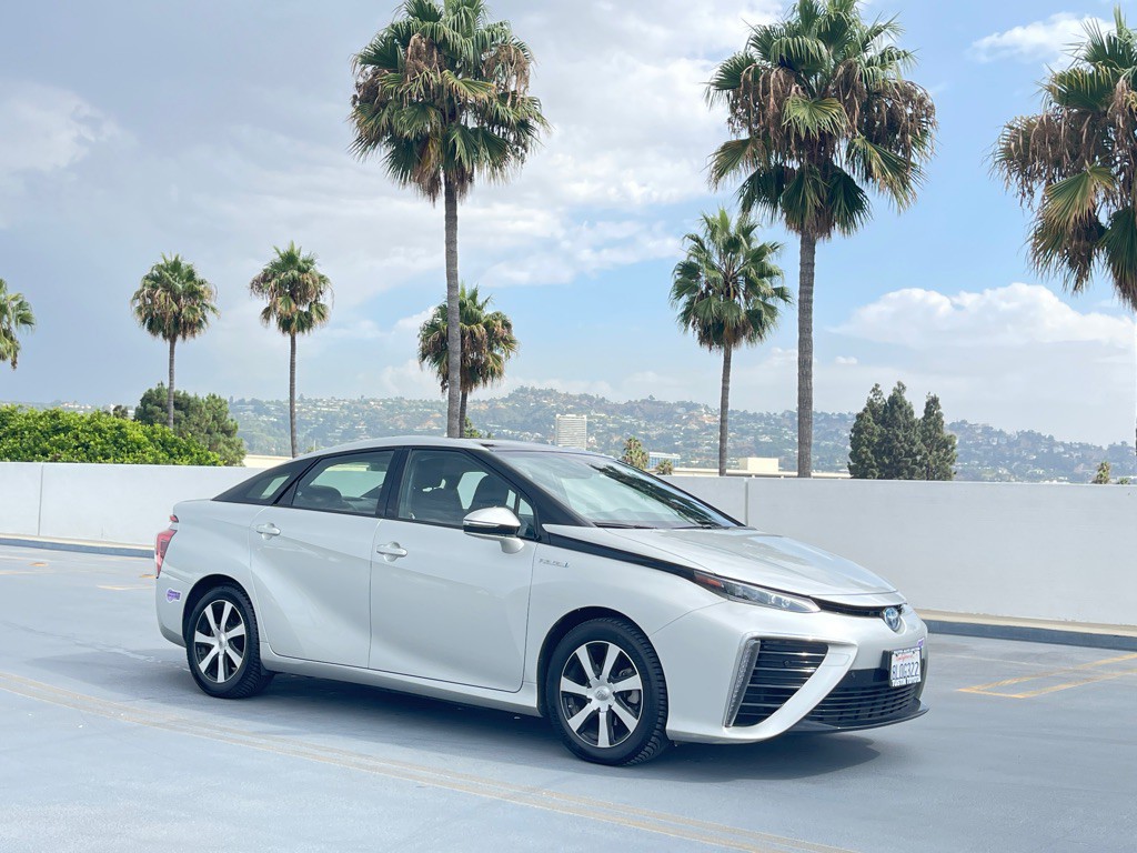2019 Toyota Mirai Image 30