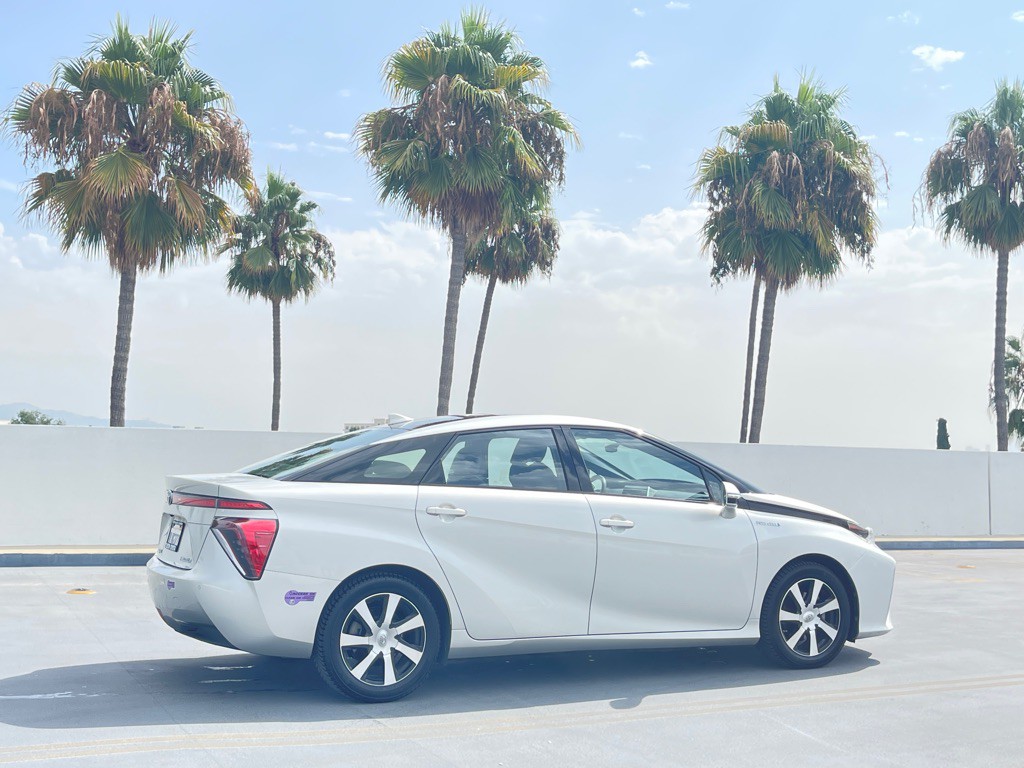 2019 Toyota Mirai Image 35