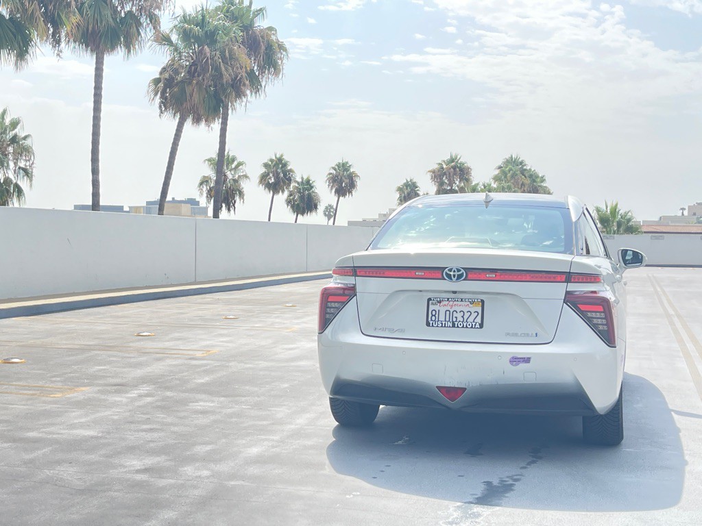 2019 Toyota Mirai Image 40