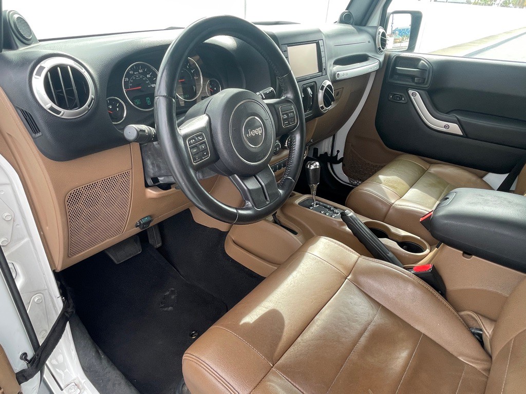 2012 Jeep Wrangler Unlimited Image 5