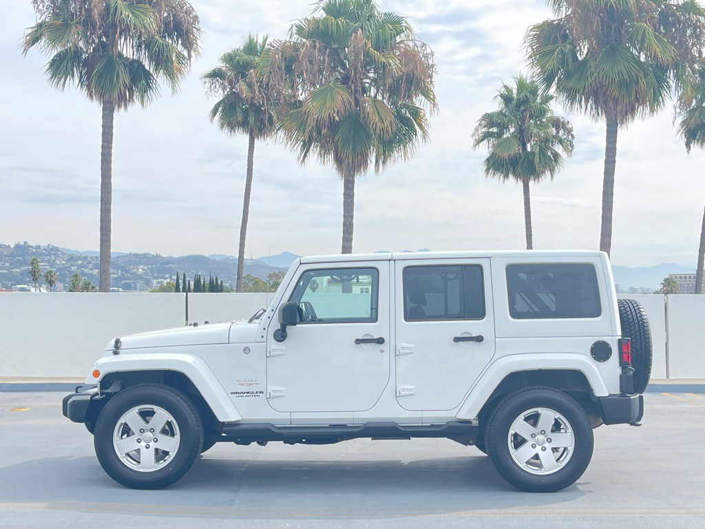 2012 Jeep Wrangler Unlimited Image 6