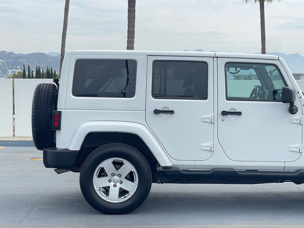 2012 Jeep Wrangler Unlimited Image 29