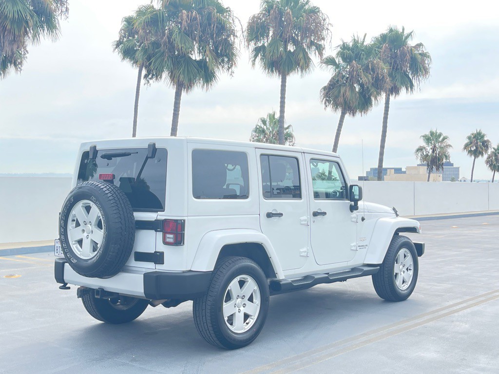 2012 Jeep Wrangler Unlimited Image 42